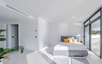 Property slide 31
