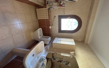 Property slide 25