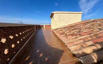 Property slide 28