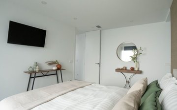 Property slide 24