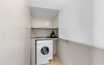 Property slide 20