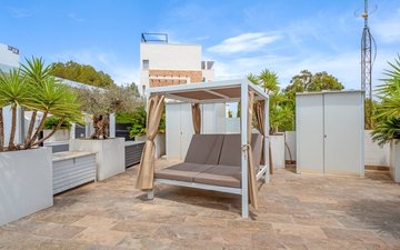 Property slide 48