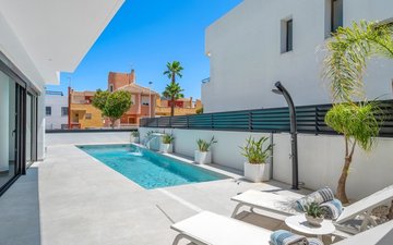 Property slide 14