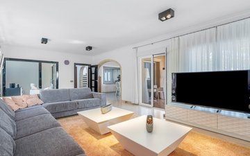 Property slide 30