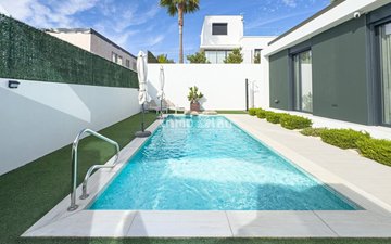 Property slide 15