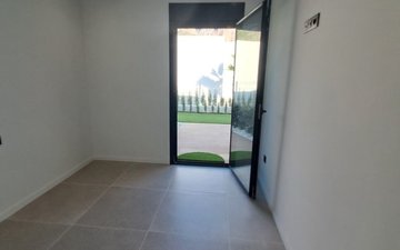 Property slide 21