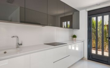Property slide 21