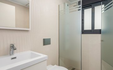 Property slide 33