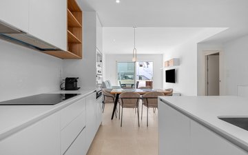 Property slide 10