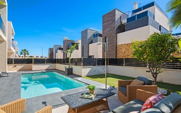 Property slide 22