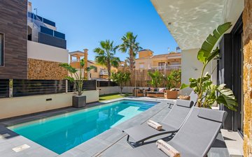 Property slide 23