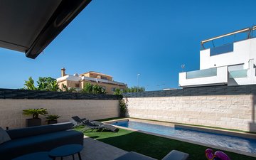Property slide 15