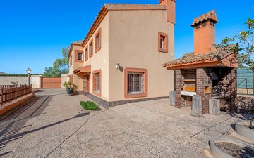 Property slide 22
