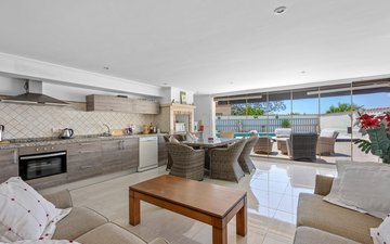 Property slide 25