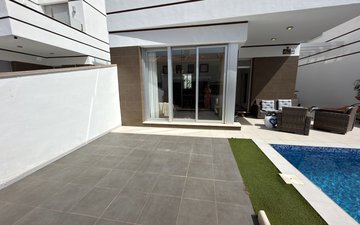 Property slide 25