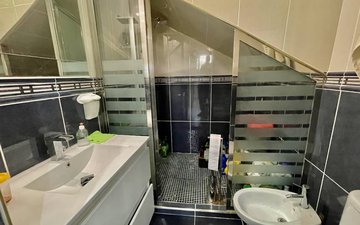 Property slide 11