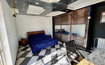Property slide 18