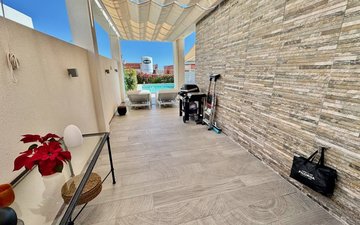 Property slide 21