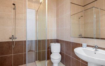Property slide 31