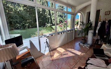 Property slide 19