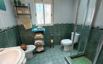 Property slide 10