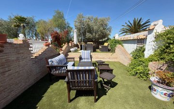 Property slide 40