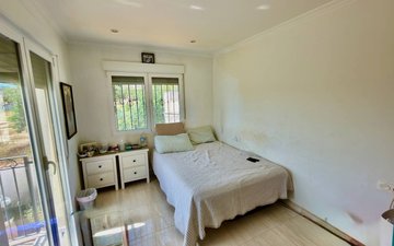 Property slide 17