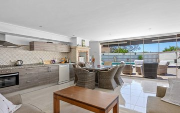 Property slide 25