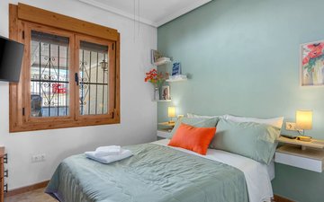 Property slide 14