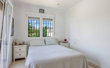 Property slide 20