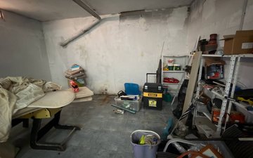 Property slide 19