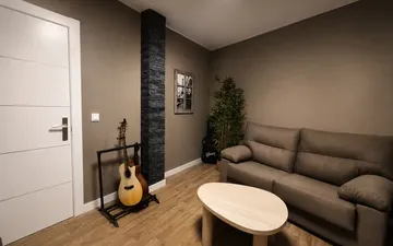Property slide 19