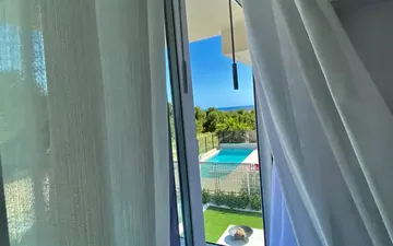Property slide 35