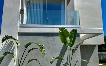 Property slide 38