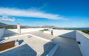 Property slide 10