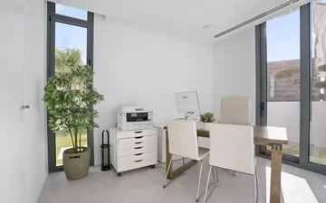 Property slide 25
