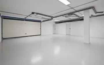 Property slide 32