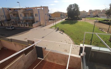 Property slide 10