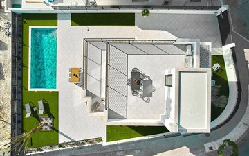 Property slide 14