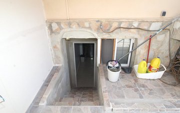 Property slide 5