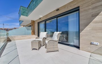 Property slide 14