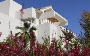 Property slide 20