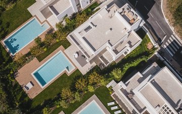Property slide 10