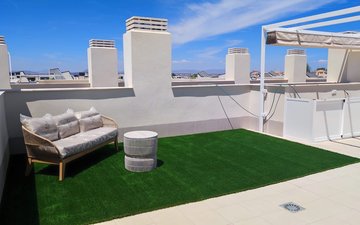 Property slide 18