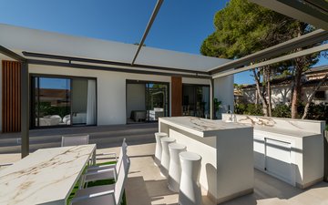 Property slide 6