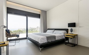 Property slide 19