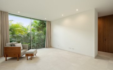 Property slide 21