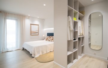 Property slide 21