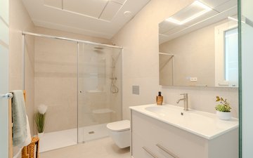 Property slide 43