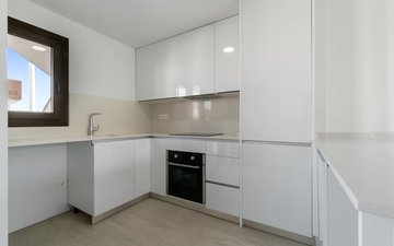 Property slide 32